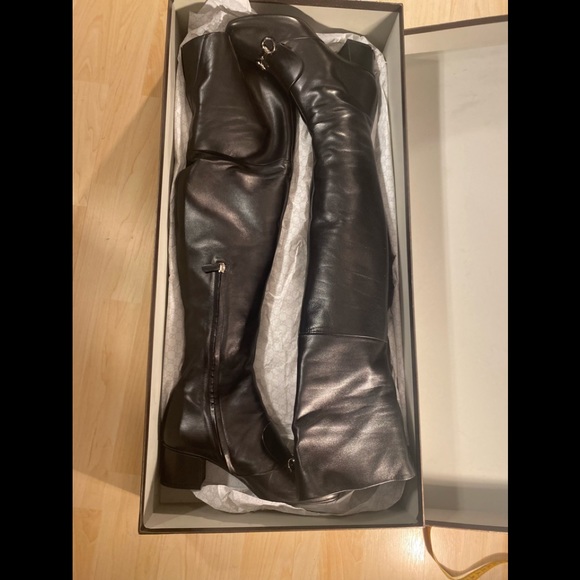 Gucci thigh high boots - Picture 6 of 16
